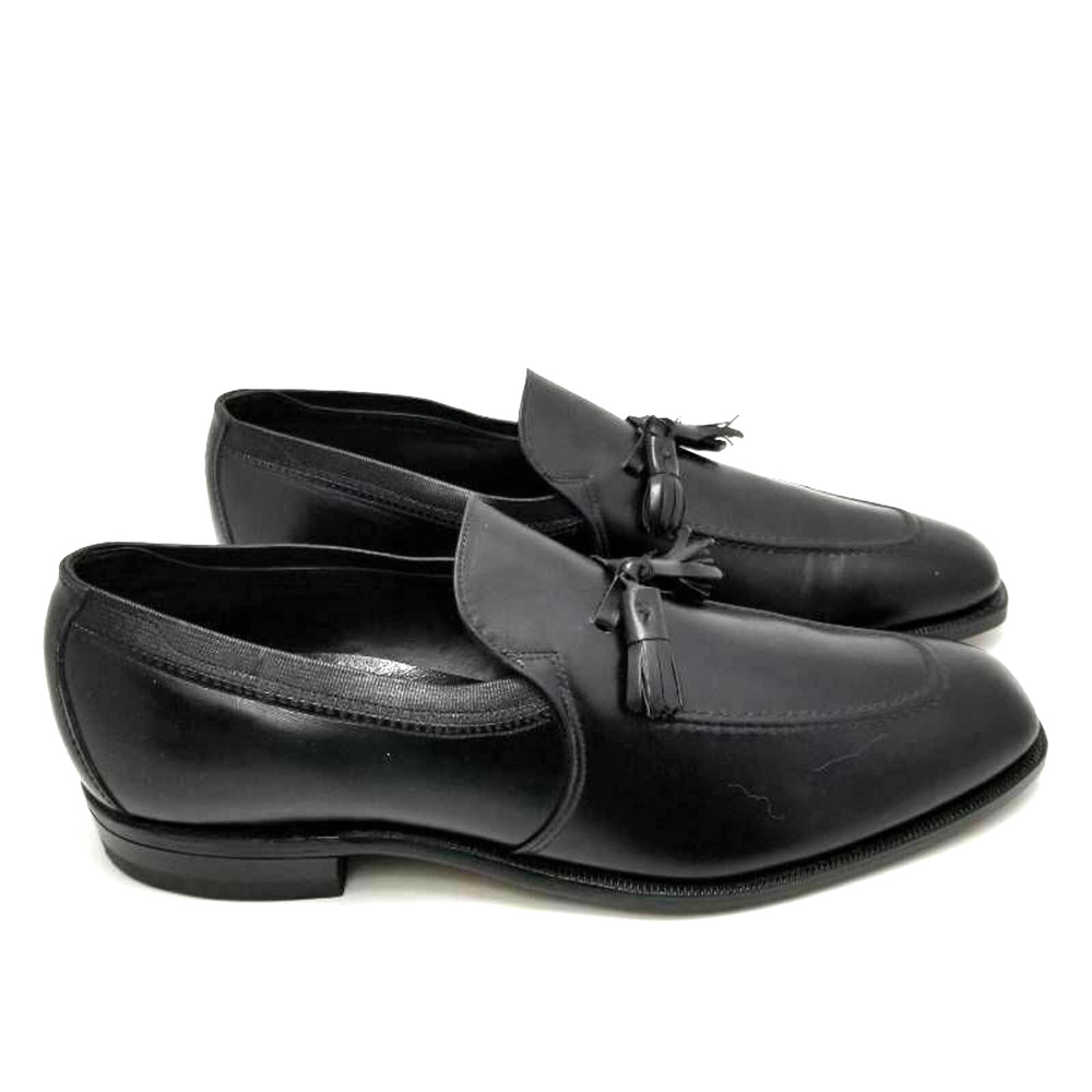 Johnston & Murphy Men Loafer Tasseled Leather Shoe